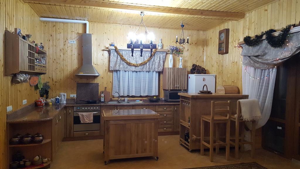 Guest House In Carpathians Мигово Екстериор снимка