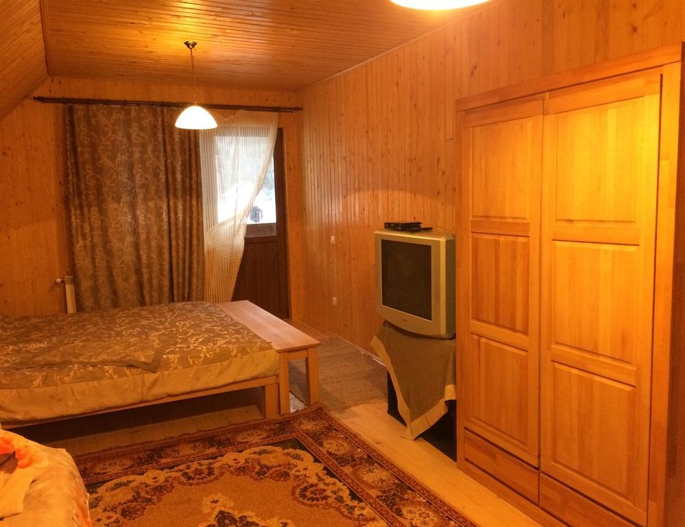 Guest House In Carpathians Мигово Екстериор снимка