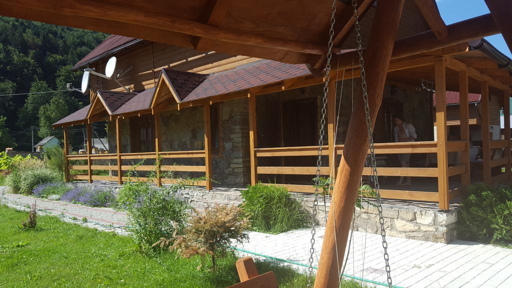 Guest House In Carpathians Мигово Екстериор снимка